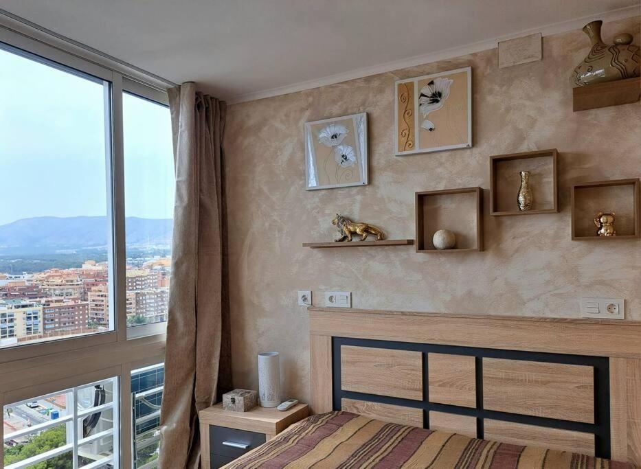 Cozy Studio With Sea View Apartment Бенидорм Екстериор снимка